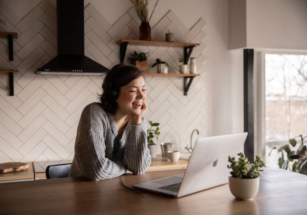 Networking Virtual Estrategias Relaciones Profesionales 1000x700