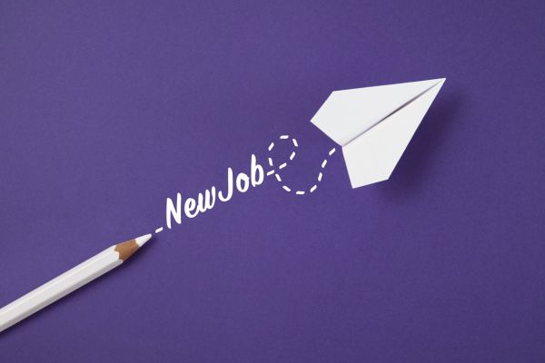 Trabajos de Inicio con Salario Alto Habilidades Esenciales para Conseguir Tu Primer Empleo 1000x700