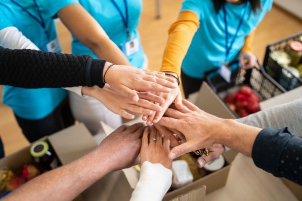 Voluntariados para Jóvenes: Explorando Oportunidades y Beneficios